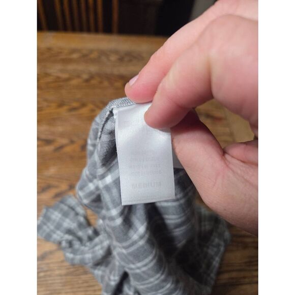 Frank&Eileen Eileen grey&white plaid button down shirt sz Medium - Picture 3 of 4